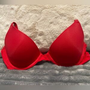 Victoria's Secret Vibrant Red Bra